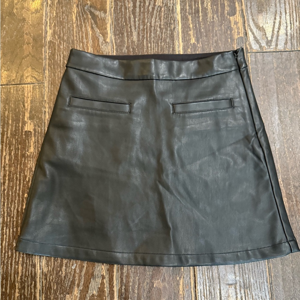 GAP Girls Black Faux Leather Mini Skirt